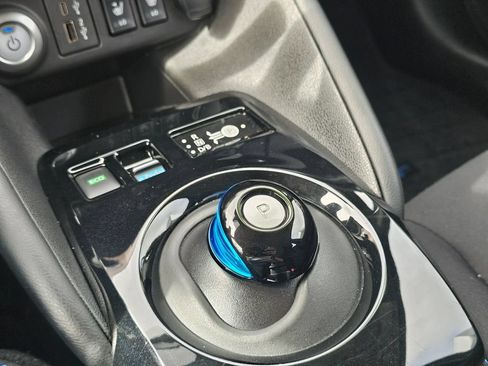 Used 2023 Nissan Leaf SV Plus FWD image 27