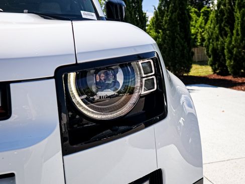 Used 2024 Land Rover Defender 130 S AWD/4WD image 6