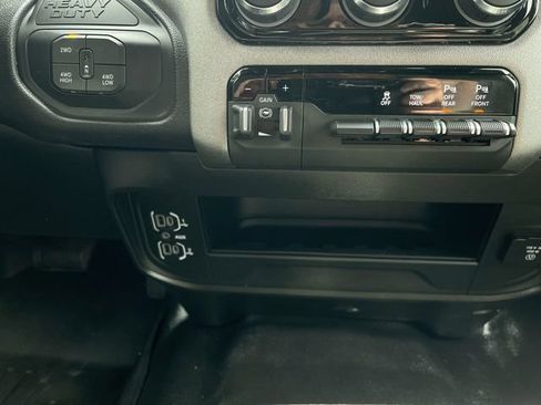 Used 2025 RAM 2500 Tradesman w/ Commercial Features Package AWD/4WD image 34