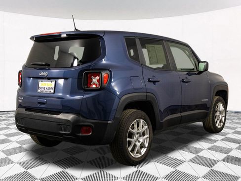 Used 2023 Jeep Renegade Latitude image 16