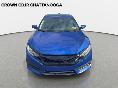 Used 2018 Honda Civic EX image 8