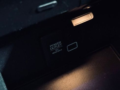 Used 2022 Honda Pilot Touring image 36