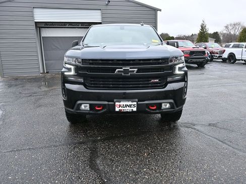 Used 2022 Chevrolet Silverado 1500 LT Trail Boss w/ Safety Package AWD/4WD image 3