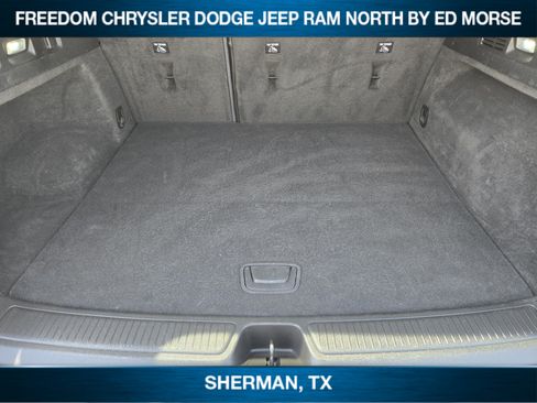 Used 2023 Buick Envision Essence FWD image 22