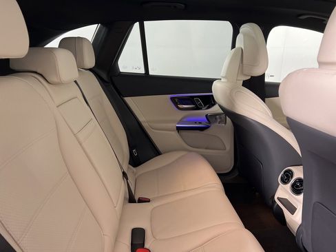 Certified 2025 Mercedes-Benz GLC 350e 4MATIC image 41