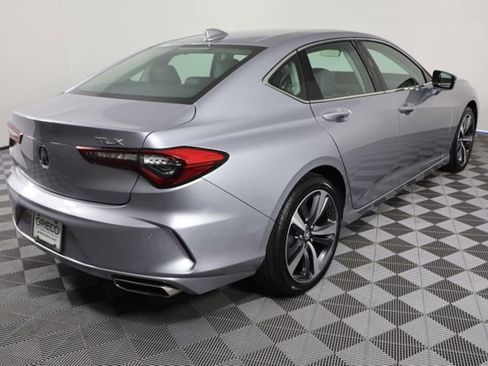 Used 2025 Acura TLX w/ Technology Package image 8