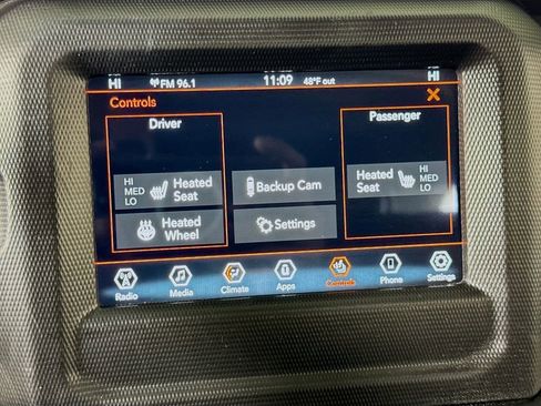 Used 2023 Jeep Wrangler Unlimited w/ Cold Weather Group AWD/4WD image 17