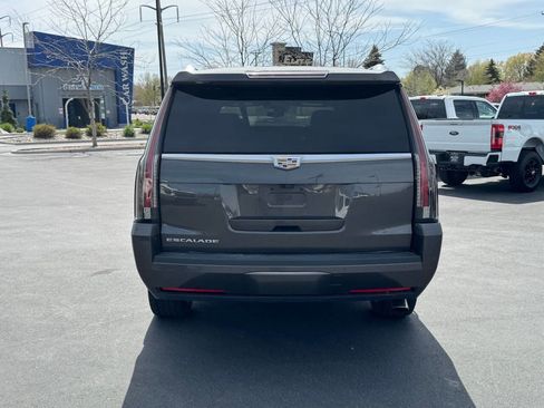 Used 2020 Cadillac Escalade ESV Platinum AWD/4WD image 6