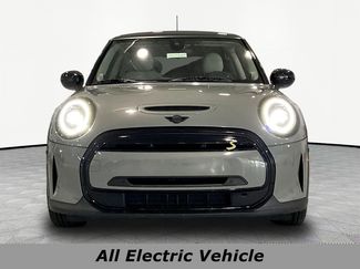 Used 2023 MINI Cooper SE FWD video 2
