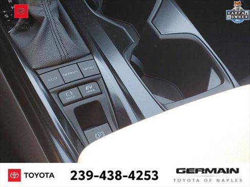 Certified 2026 Toyota Camry SE w/ Convenience Package FWD image 32