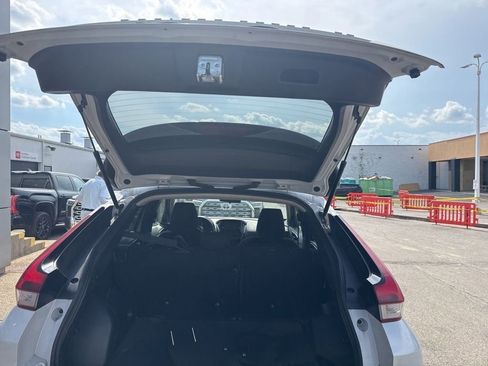 Used 2023 Mitsubishi Eclipse Cross ES AWD/4WD image 15