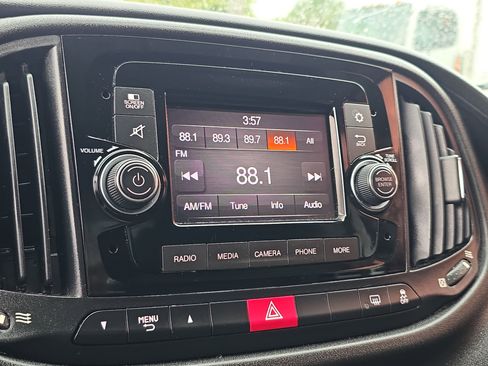 Used 2021 RAM ProMaster City Tradesman SLT w/ Window Group 04 image 29