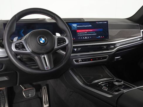 Used 2026 BMW X5 M60i AWD/4WD image 16