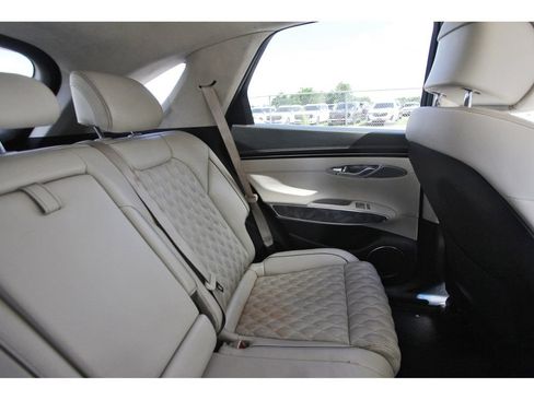 Used 2022 Genesis GV70 3.5T Sport w/ Sport Advanced Package AWD/4WD image 13