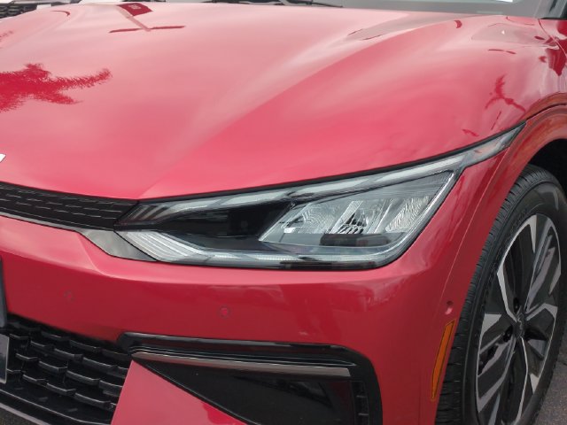 Certified 2022 Kia EV6 GT-Line RWD image 9