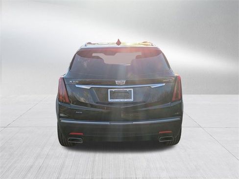 Certified 2023 Cadillac XT5 Luxury image 6