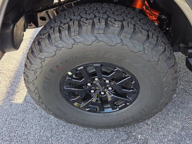 New 2026 Ford Bronco Raptor AWD/4WD image 9