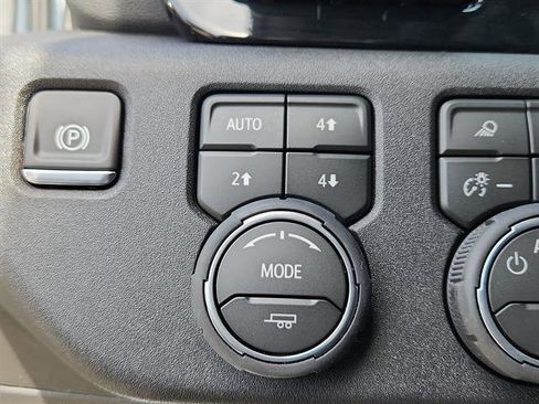 New 2026 Chevrolet Silverado 1500 LTZ w/ LTZ Premium Package image 19