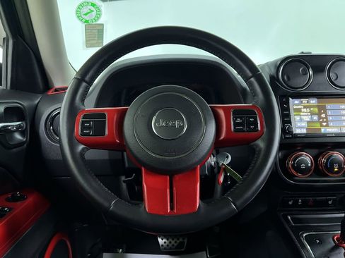 Used 2017 Jeep Patriot Sport w/ Power Value Group AWD/4WD image 18