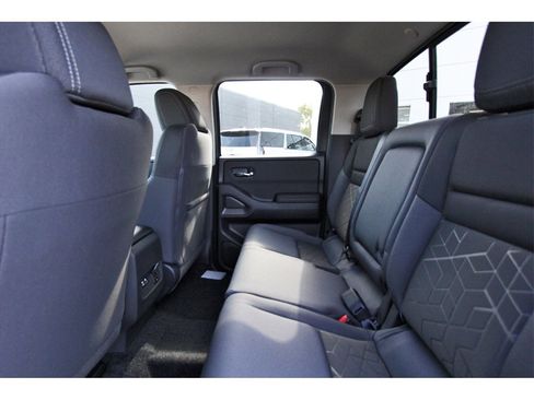 New 2026 Nissan Frontier SV image 10