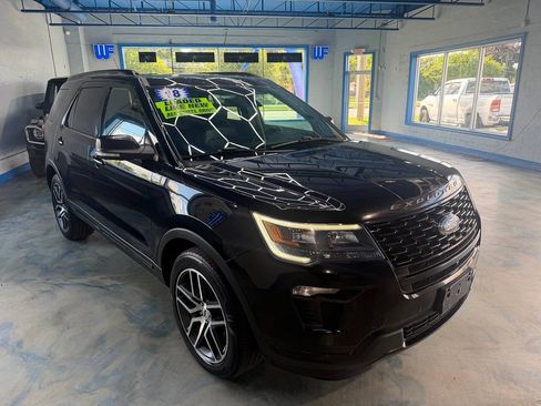 Used 2018 Ford Explorer Sport AWD/4WD image 7