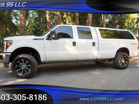 Used 2011 Ford F350 XLT w/ FX4 4X4 Off-Road Pkg image 5