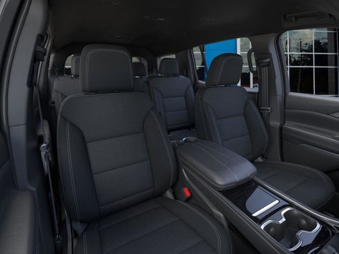 New 2026 Chevrolet Traverse LT w/ Driver Confidence Package image 17