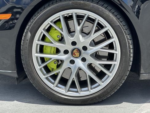 Used 2022 Porsche Panamera 4S AWD/4WD image 24