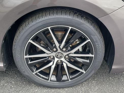 Used 2024 Toyota Camry SE w/ Cold Weather Package image 11