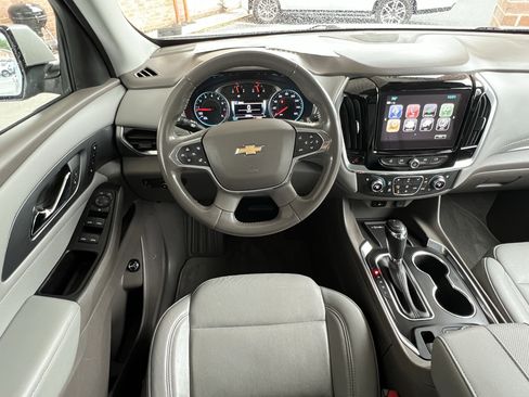Used 2019 Chevrolet Traverse Premier AWD/4WD image 21