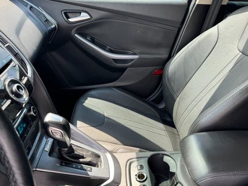Used 2014 Ford Focus Titanium image 14