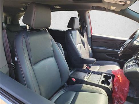 Used 2025 Honda Odyssey Sport-L image 15