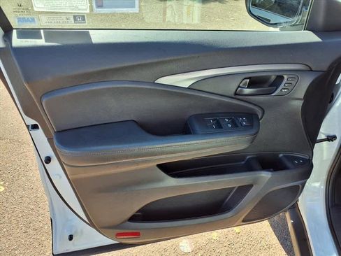 Used 2023 Honda Passport EX-L image 14