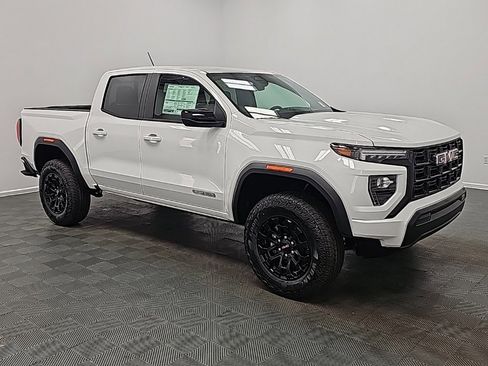 New 2026 GMC Canyon Elevation image 2