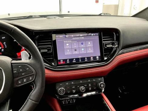 Used 2024 Dodge Durango SRT Hellcat image 6