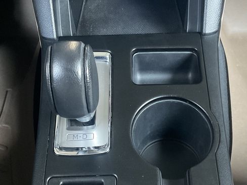Used 2018 Subaru Outback 2.5i Premium AWD/4WD image 19