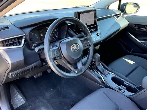 Used 2024 Toyota Corolla LE FWD image 18