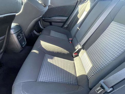 Certified 2022 Dodge Charger GT w/ Blacktop Package image 6