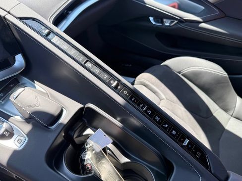 Used 2024 Chevrolet Corvette Stingray Preferred Cpe w/ Z51 Performance Package RWD image 26
