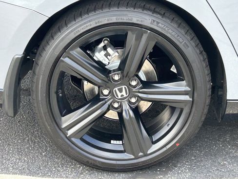Used 2026 Honda Accord Sport image 7