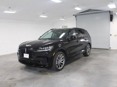 New 2025 Lincoln Aviator 2WD w/ Jet Appearance Package