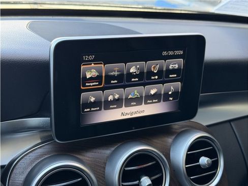 Used 2018 Mercedes-Benz C 300 Sedan image 43