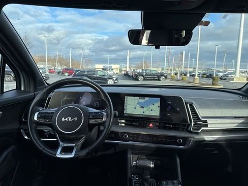 Used 2023 Kia Sportage X-Line image 12