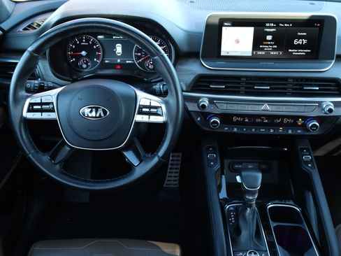 Used 2021 Kia Telluride SX w/ SX Prestige Package image 14