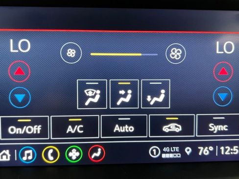 Used 2022 Chevrolet Silverado 3500 LTZ image 46