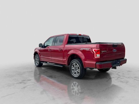 Used 2016 Ford F150 XLT w/ Equipment Group 302A Luxury AWD/4WD image 4