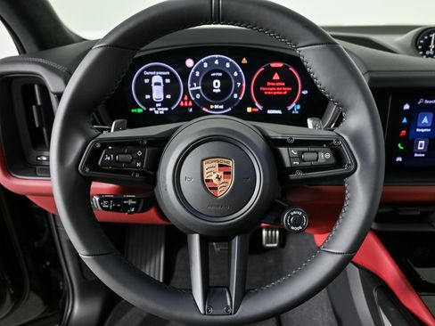 New 2026 Porsche Cayenne S image 9