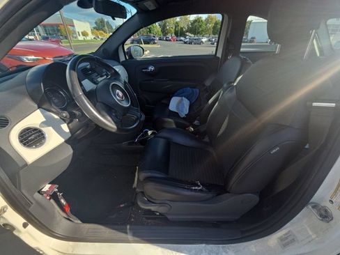 Used 2015 FIAT 500 Sport FWD image 9