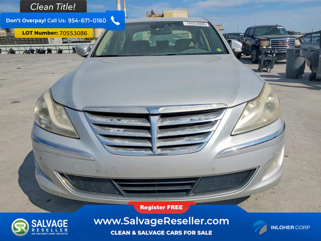 Used 2013 Hyundai Genesis 3.8 w/ Technology Pkg RWD image 7