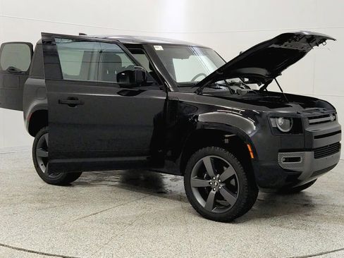 Used 2022 Land Rover Defender 90 V8 image 9